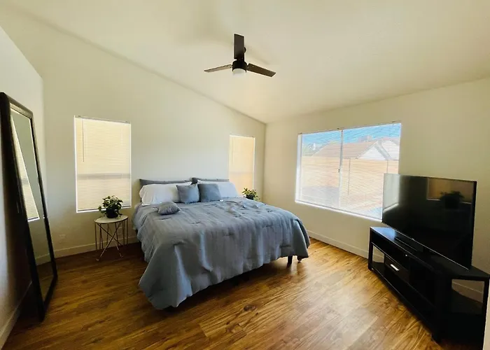 Gem With Pool & Office In Prime Location *
